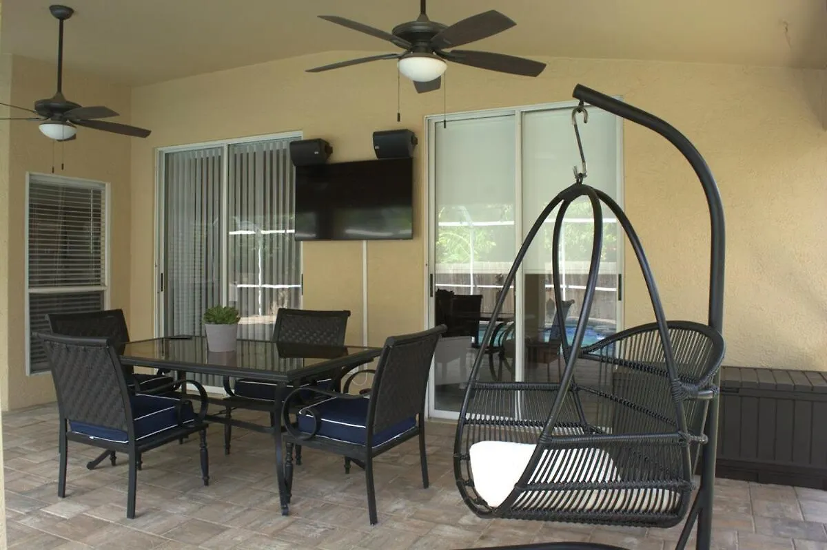 Traditional Home In Tampa
