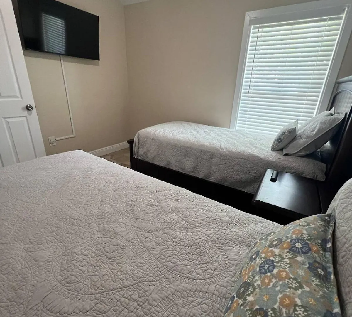 Traditional Home In Tampa Vakantiehuis